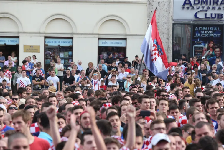 Navijači na glavnom zagrebačkom trgu