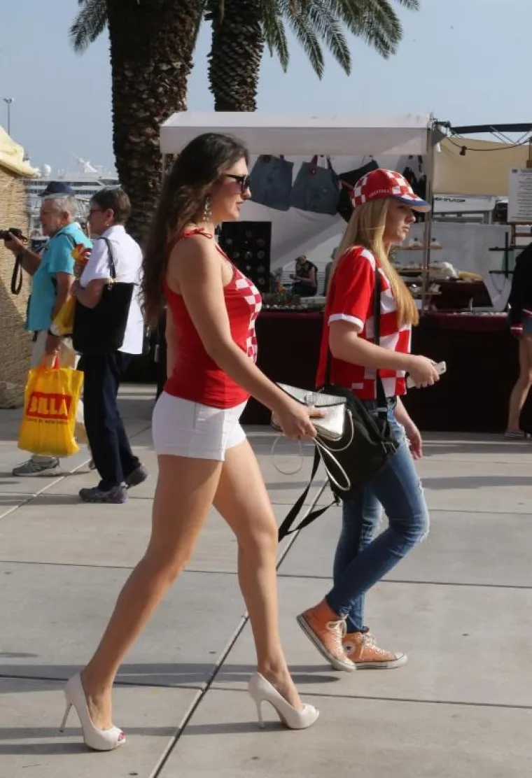 TRG JE PODIVLJAO: Peri&scaron;ićev gol izazvao euforiju među navijačima