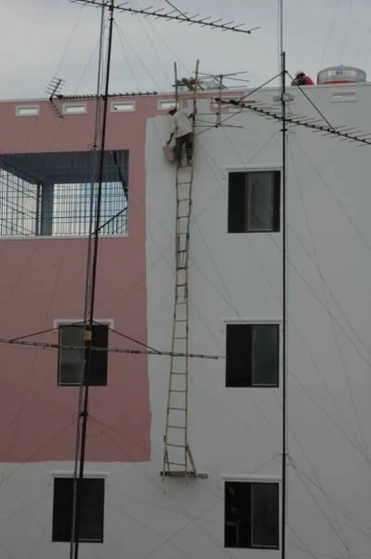 BISTE LI PUSTILI OVE MANIJAKE U KUĆU? Majstori koji su ili previ&scaron;e popili ili mrze život