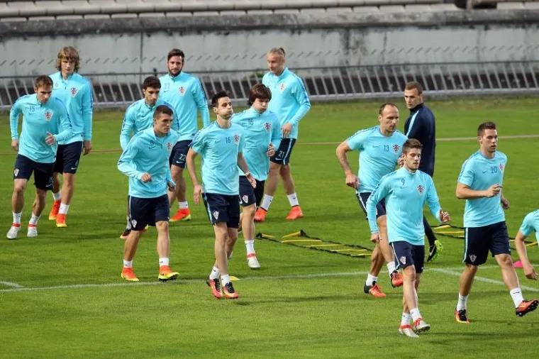 LO&Scaron;A VIJEST S POSLJEDNJEG TRENINGA: Bez Mandžukića na &Scaron;panjolce, Modrić promatrao suigrače sa strane