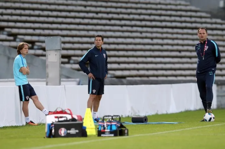 LO&Scaron;A VIJEST S POSLJEDNJEG TRENINGA: Bez Mandžukića na &Scaron;panjolce, Modrić promatrao suigrače sa strane