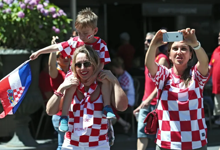 Hrvatski navijači u Bordeauxu