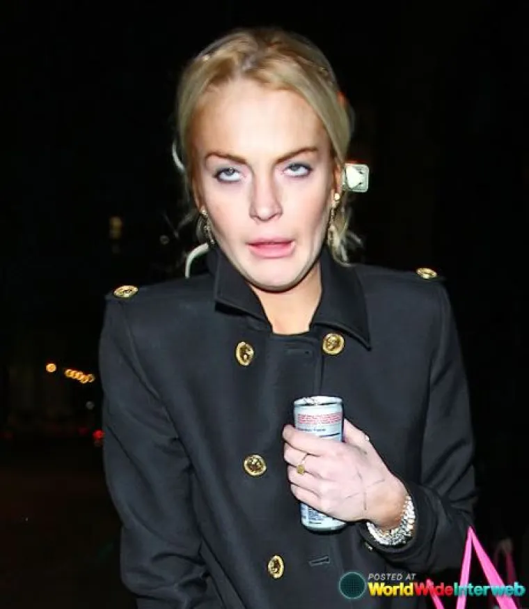 SLIKE KOJE NE ŽELE DA VIDITE! Zvijezde su jako osjetljive zbog ovih fotki na kojima izgledaju očajno