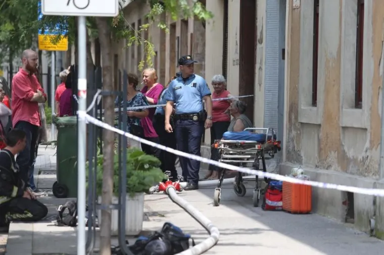 Požar u potkrovlju zgrade u Zagrebu, troje ozlijeđenih