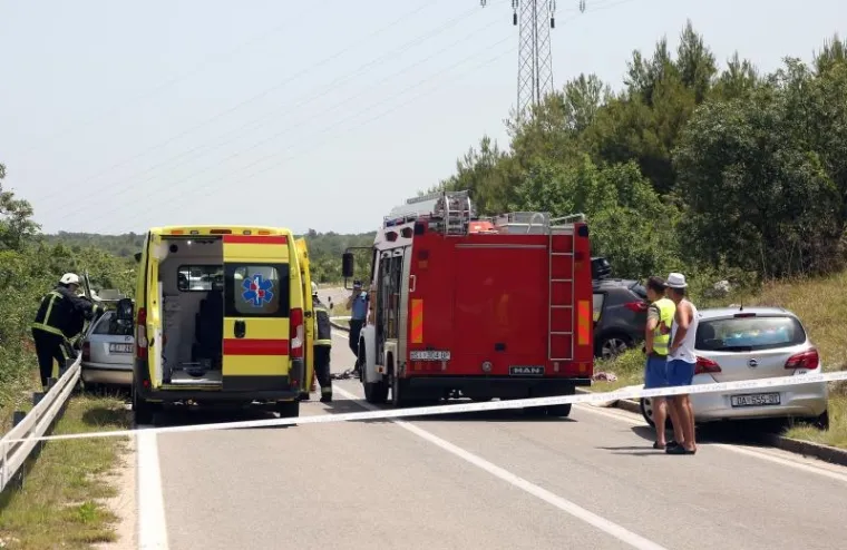 STRAVIČNA NESREĆA: Nastradala cijela obitelj iz Poljske i dvoje &Scaron;ibenčana