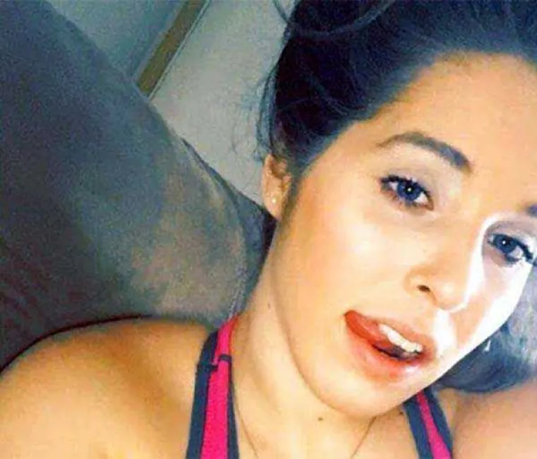 MOŽE LI GUZA BITI PREVELIKA? Ona se jako ponosi svojom, no neki smatraju da je to ipak previ&scaron;e