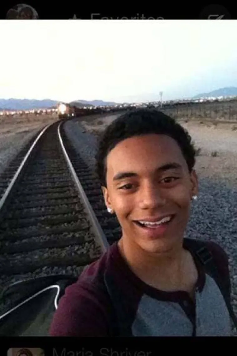 OD ABORTUSA DO SPROVODA: Ovo su najmorbidniji trenuci u kojima se ljudi slikali selfie