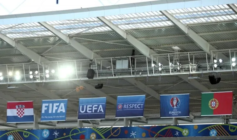 DAN UOČI ODLUČUJUĆE BITKE: Vatreni odradili posljednji trening na stadionu u Lensu