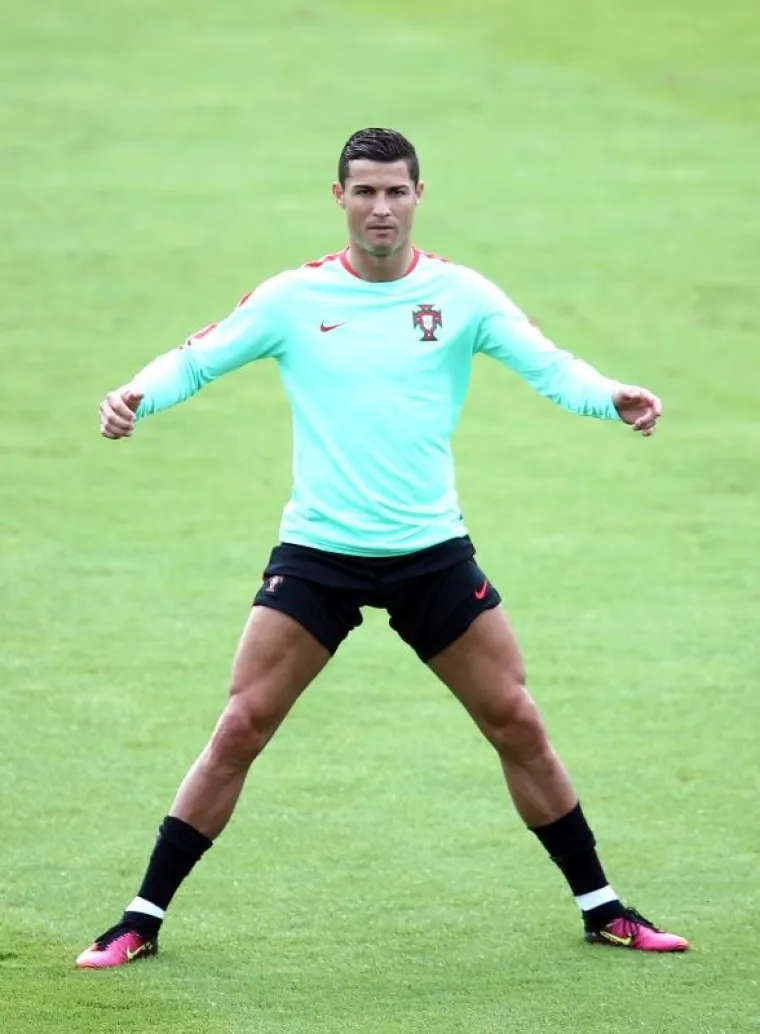 PORTUGALCI I RONALDO NABRIJANI NA HRVATSKU: Ovako je izgledao njihov trening prije puta u Lens