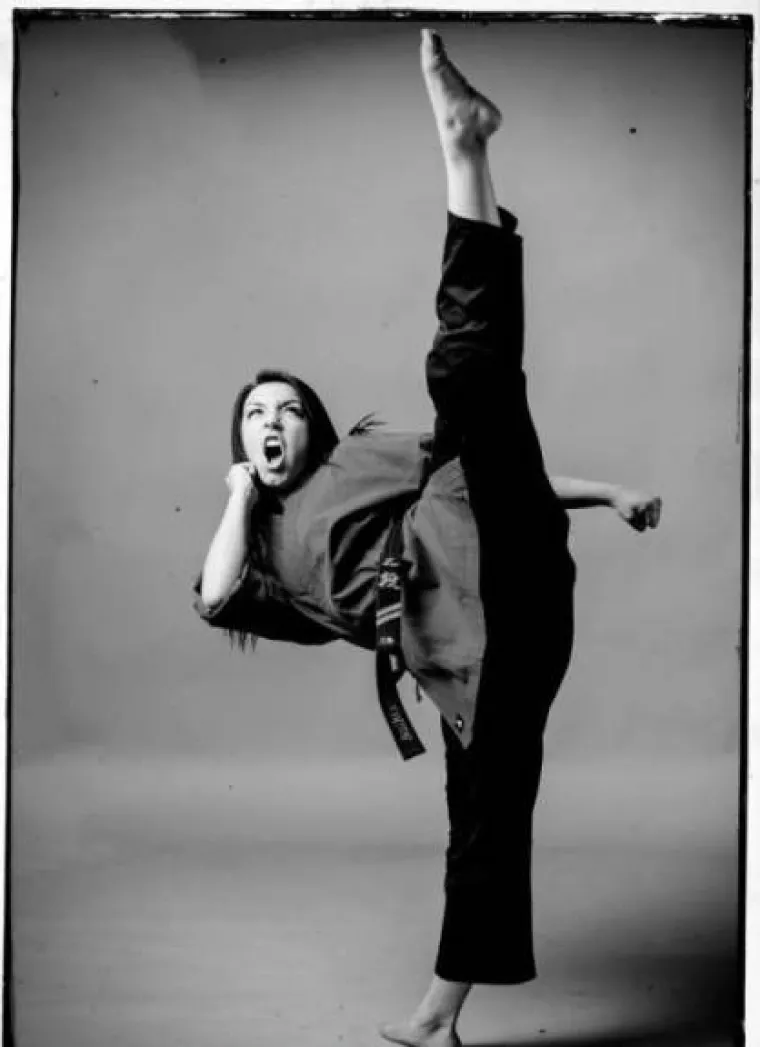 NIJE JOJ PRVA ŽRTVA: Ova učiteljica karatea pozivala je 11-godi&scaron;njaka na seks i slala mu svoje gole slike