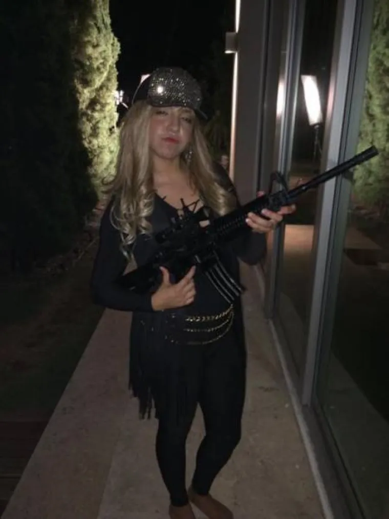 NIJE JOJ PRVA ŽRTVA: Ova učiteljica karatea pozivala je 11-godi&scaron;njaka na seks i slala mu svoje gole slike