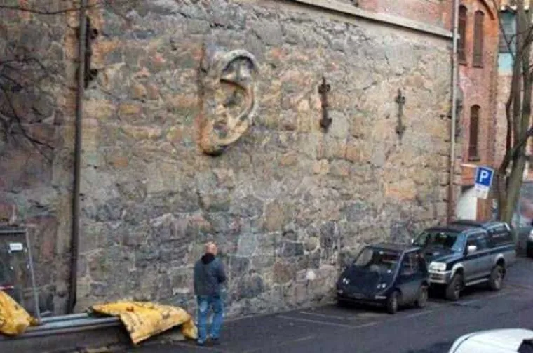 JESTE LI MALO POMAKNUTI? Ako možete objasniti ove prizore, ili ste genijalni ili s vama ne&scaron;to nije u redu