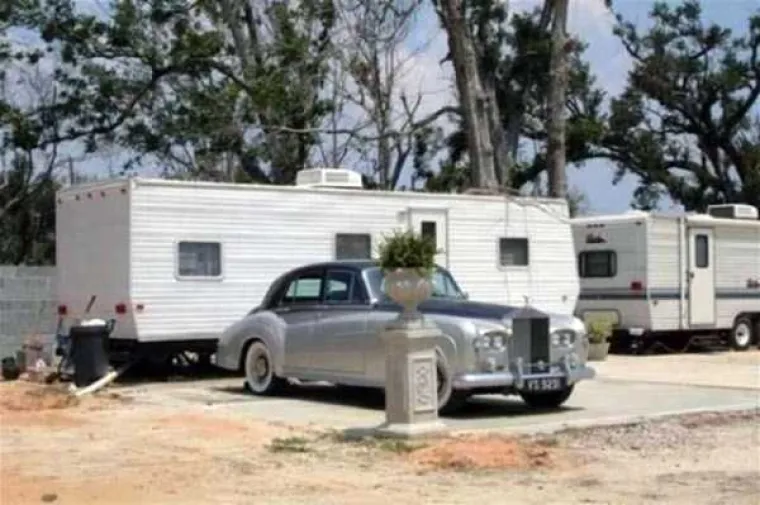 JESTE LI MALO POMAKNUTI? Ako možete objasniti ove prizore, ili ste genijalni ili s vama ne&scaron;to nije u redu