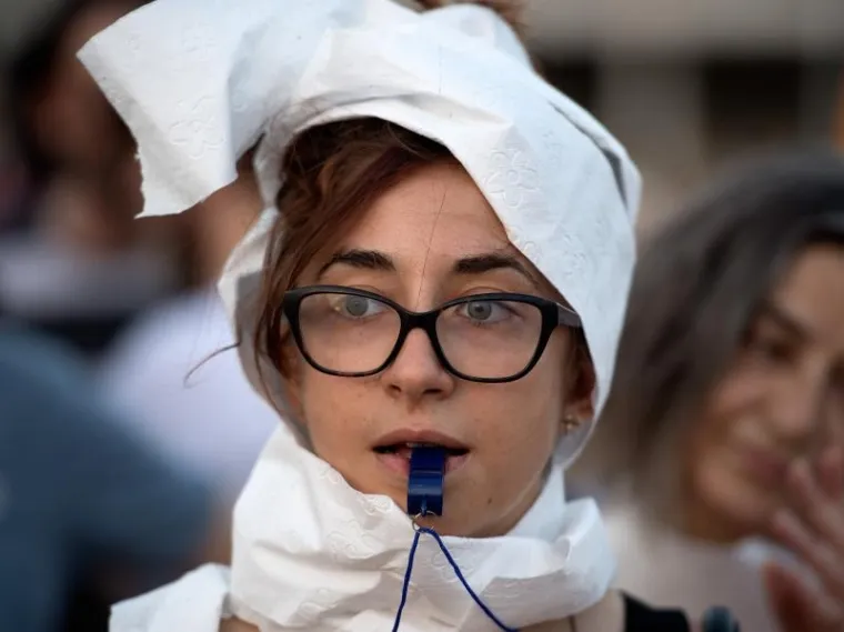 VELIKI PROSVJED GRAĐANA: Ne da(vi)mo Beograd!