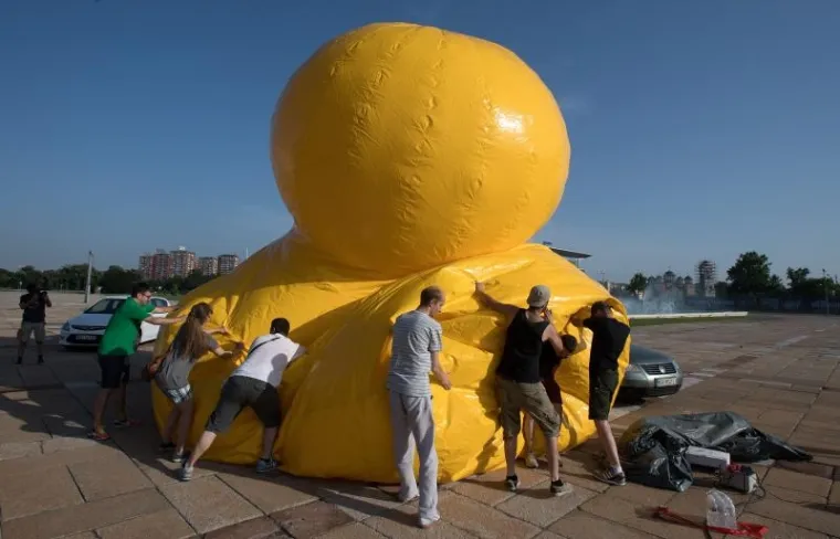 VELIKI PROSVJED GRAĐANA: Ne da(vi)mo Beograd!