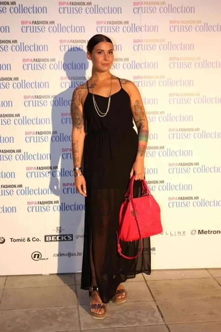 Katja Usenik