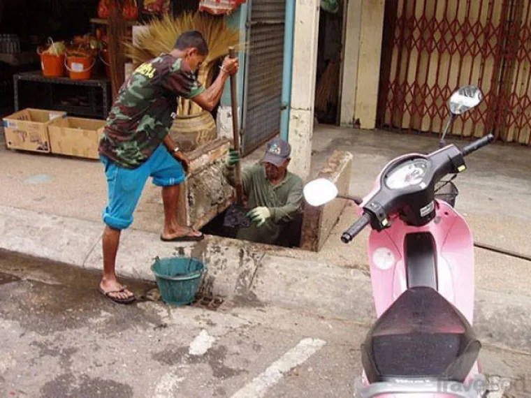 GROZNO VAM JE NA POSLU? Pogledajte na kakvim su sve poslovima zaglavili drugi, možda se predomislite