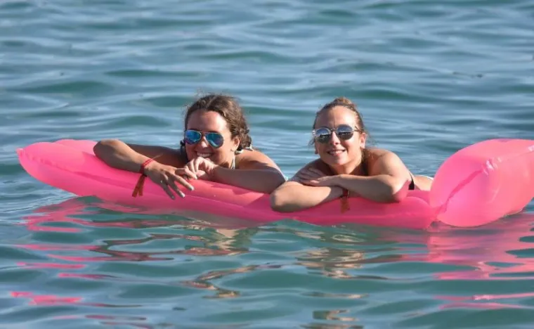 LJETO JE POČELO: U Tisnom je otvoren festival Love International