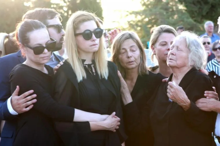 Silvana Mustapić, Gala Svilan