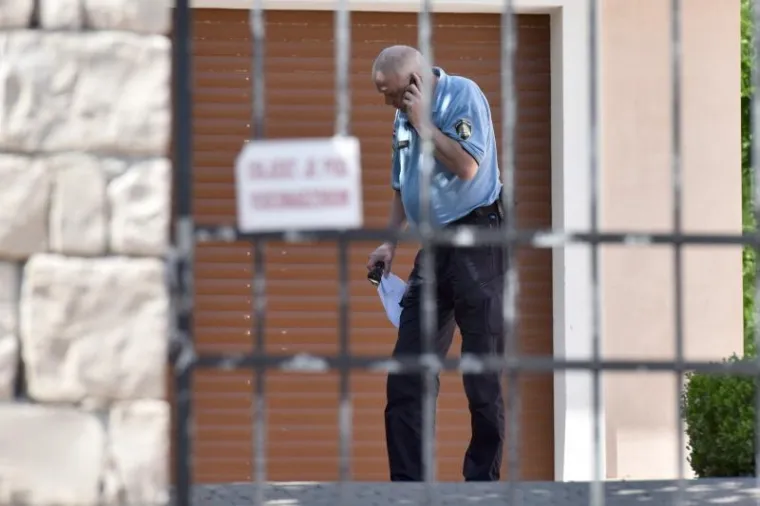 RAKITIĆ NAPUSTIO UGLJAN U PRATNJI ZA&Scaron;TITARA: u tijeku je policijska istraga za počiniteljem