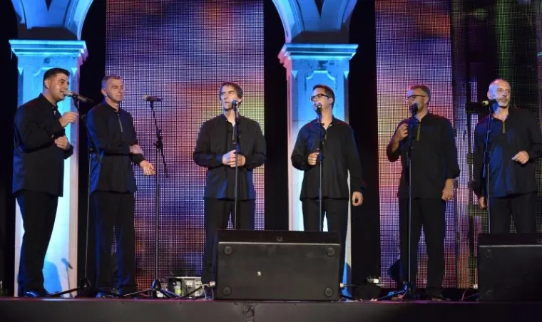 Klapa Contra