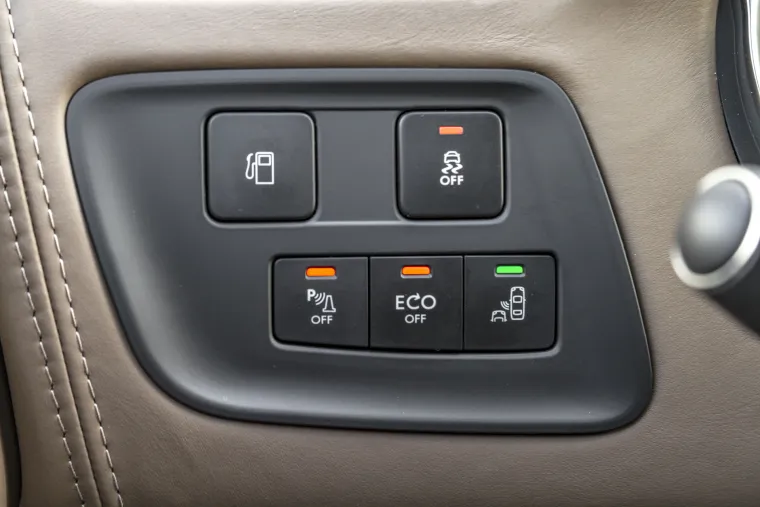 UVJERITE SE: Citro&euml;n DS 4 je i dalje jedan od najljep&scaron;ih automobila u svojoj klasi