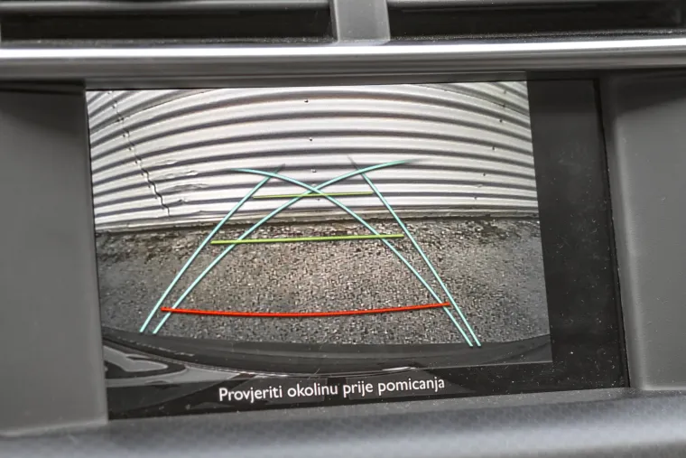 UVJERITE SE: Citro&euml;n DS 4 je i dalje jedan od najljep&scaron;ih automobila u svojoj klasi
