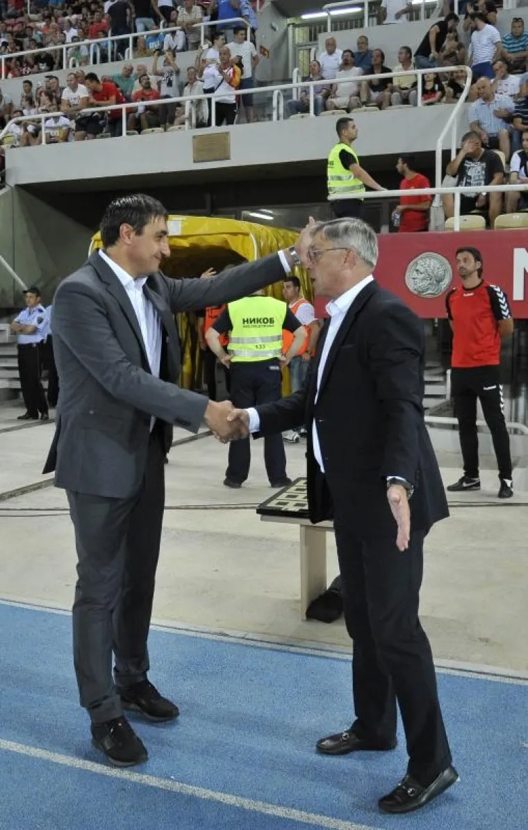 OSJETITE DJELIĆ ATMOSFERE IZ SKOPLJA: Ovako je izgledala borba Vardara i Dinama za Ligu prvaka