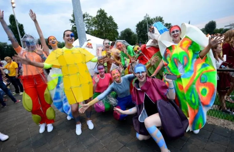 UZ POMOĆ 'SVEMIRACA': Pogledajte kako je izgledalo otvaranje Europskih sveučili&scaron;nih igara