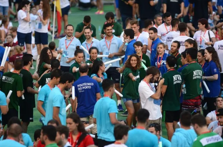 UZ POMOĆ 'SVEMIRACA': Pogledajte kako je izgledalo otvaranje Europskih sveučili&scaron;nih igara