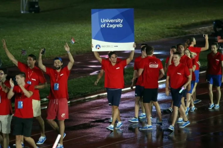 UZ POMOĆ 'SVEMIRACA': Pogledajte kako je izgledalo otvaranje Europskih sveučili&scaron;nih igara
