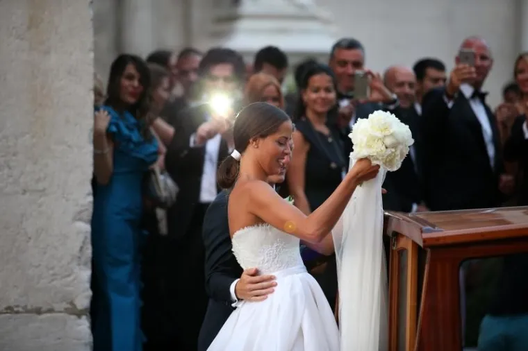 &Scaron;TO KAŽETE NA VJENČANICU? Ana Ivanović i Bastian Schweinsteiger izrekli sudbonosno 'da' u crkvi