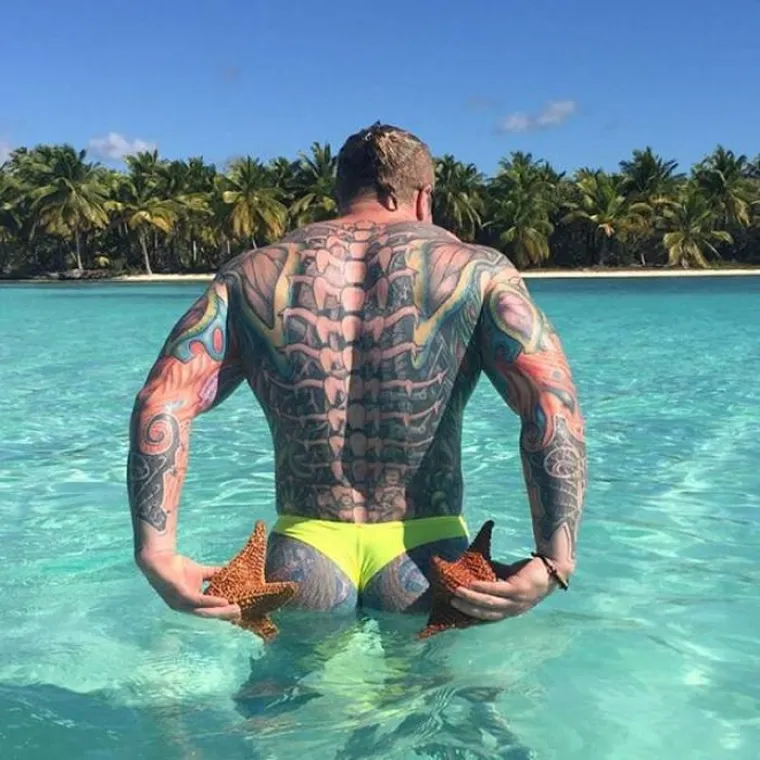 OVAJ STVOR JE NAJKONTROVERZNIJI RUSKI BODYBUILDER: Stvarno si je dao truda...