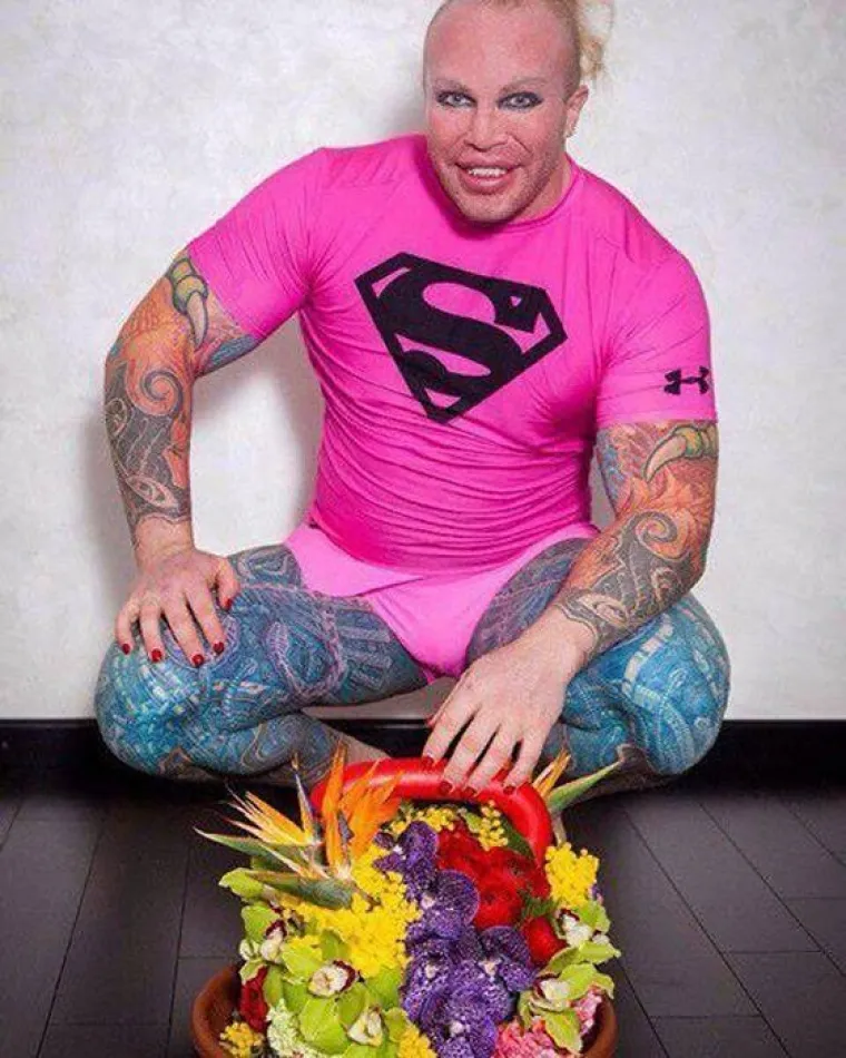 OVAJ STVOR JE NAJKONTROVERZNIJI RUSKI BODYBUILDER: Stvarno si je dao truda...