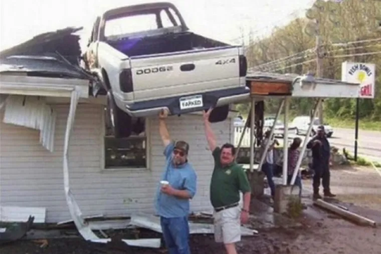 MAJSTORI SLIJETANJA, ALI NE I PARKIRANJA: Kako im je uspjelo ovako zavr&scaron;iti?!