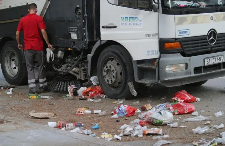 Poljud i okolica prepuni su smeća nakon Ultre