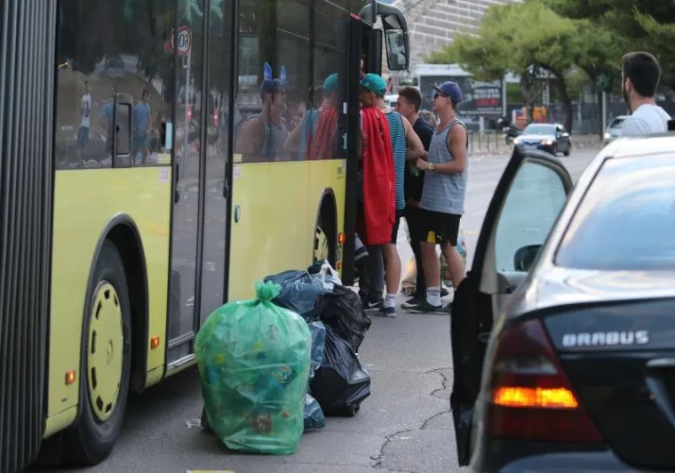 Poljud i okolica prepuni su smeća nakon Ultre