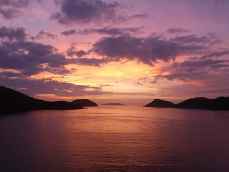 VELIKA LJETNA AKCIJA NET.HR-A: Sve ljepote Lastova na dlanu