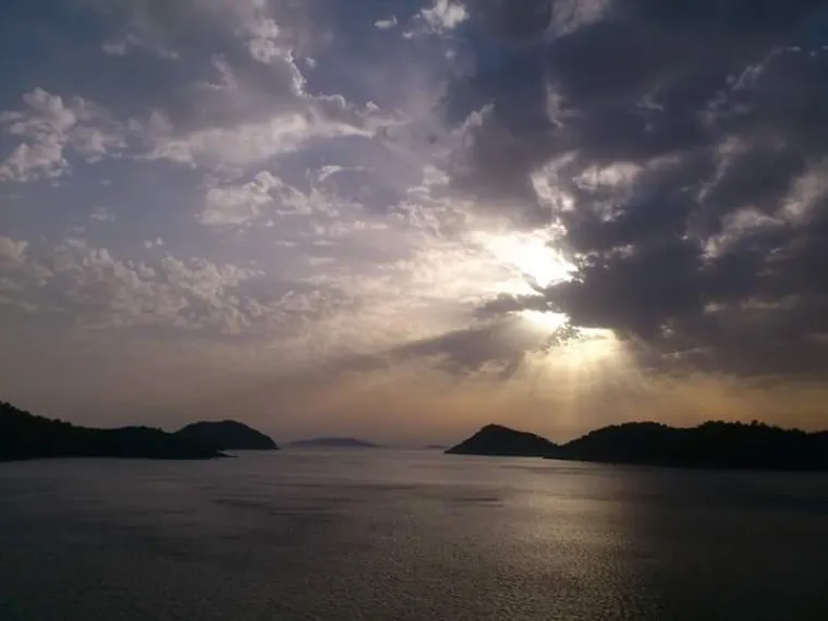 VELIKA LJETNA AKCIJA NET.HR-A: Sve ljepote Lastova na dlanu