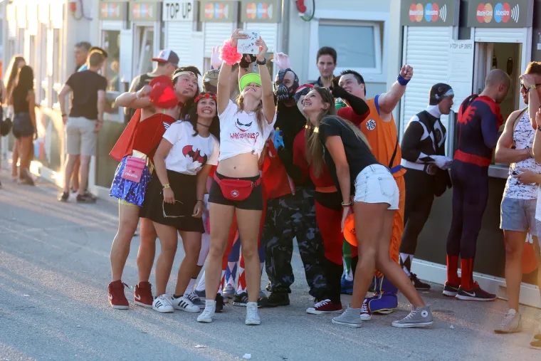 Donosimo fotospecijal sa Ultre, ovo su najluđi trenuci ovogodi&scaron;njeg festivala