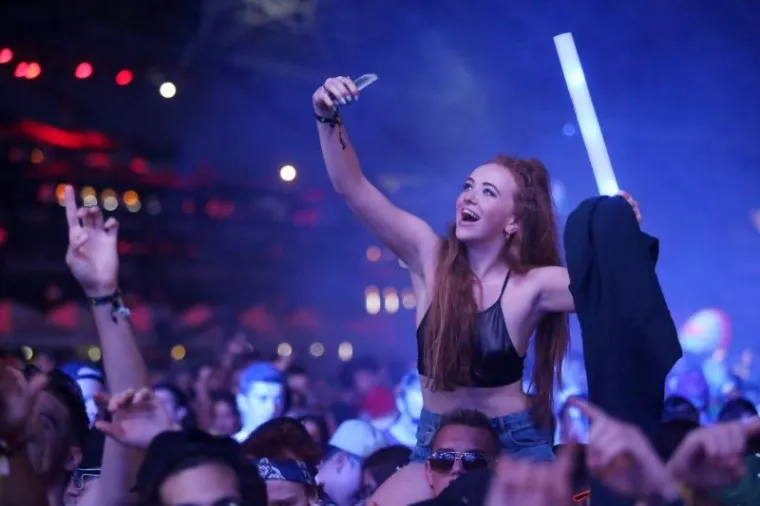 ULTRA ZATVORENA SPEKTAKULARNIM VATROMETOM: Ovako je izgledala zadnja večer velikog partyja u Splitu