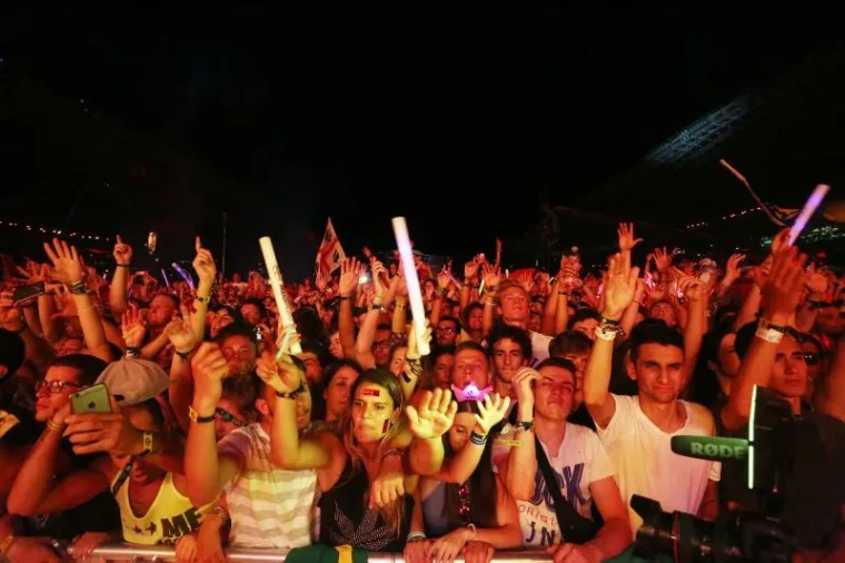 ULTRA ZATVORENA SPEKTAKULARNIM VATROMETOM: Ovako je izgledala zadnja večer velikog partyja u Splitu