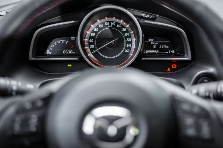 FOTOGRAFIJE NE LAŽU: Mazda 3 je drukčija, temperamentnog izgleda i atraktivnog dizajna