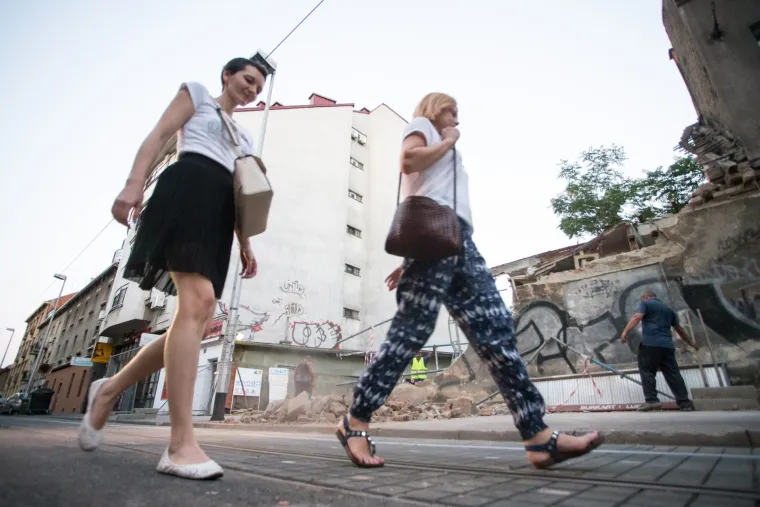 Pad skele u Tratinskoj