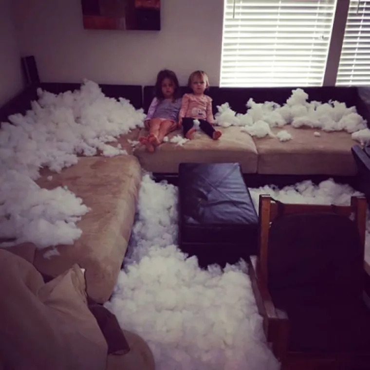 MRAČNA STRANA RODITELJSTVA: Djeca su najveće blago? Ma, tko tu koga laže...