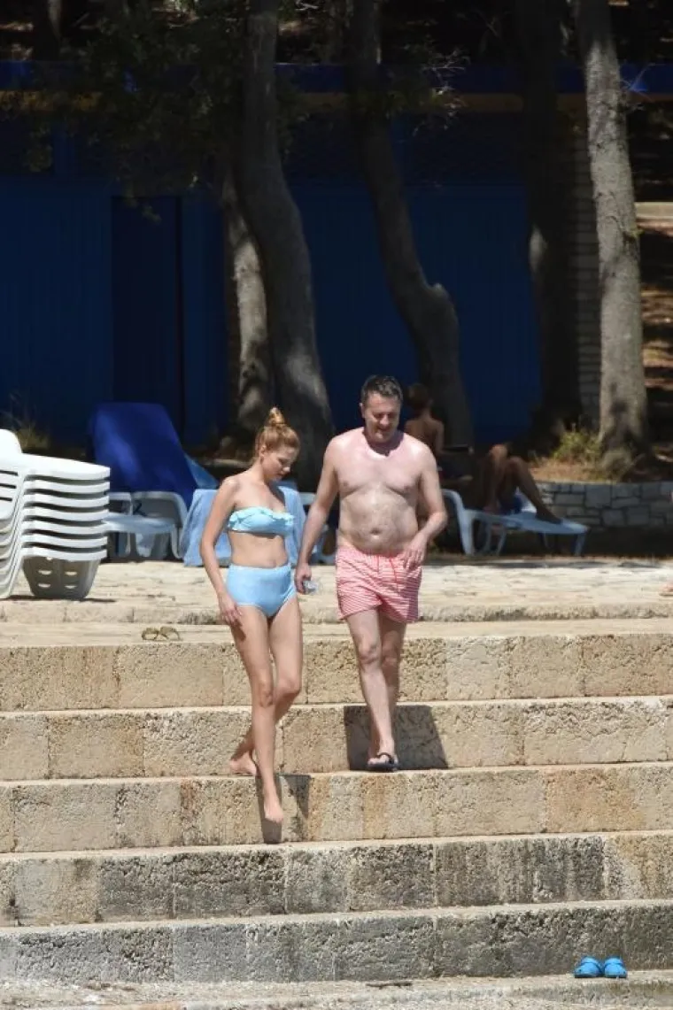 Bivša misica i televizijski voditelj odmaraju na Velikom Brijunu.