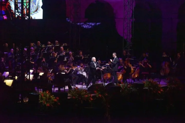 'A LIFE IN MUSIC': Jose Carreras odu&scaron;evio Pulu i njezine goste