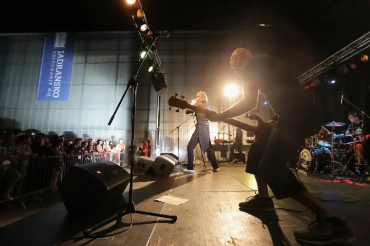 PSIHOMODO POP ODU&Scaron;EVILI PUBLIKU: Dostojno zatvaranje Ljeta na MSU