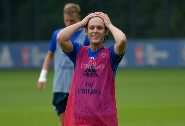 Halilović isprobao novi travnjak: odradio trening, upoznaje se sa suigračima u HSV-u