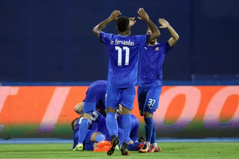 LOV NA LIGU PRVAKA: Ovako je izgledao okr&scaron;aj dva Dinama na Maksimiru